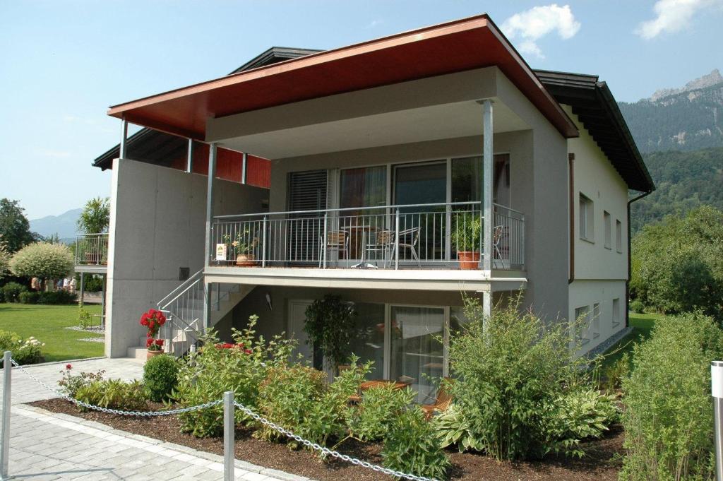 Apartment Bachmann Блуденц Екстериор снимка